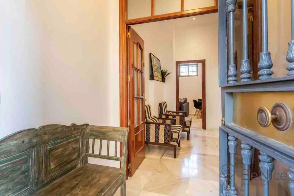 Luxury Apartamento Sevilla Centro -Triana Екстер'єр фото