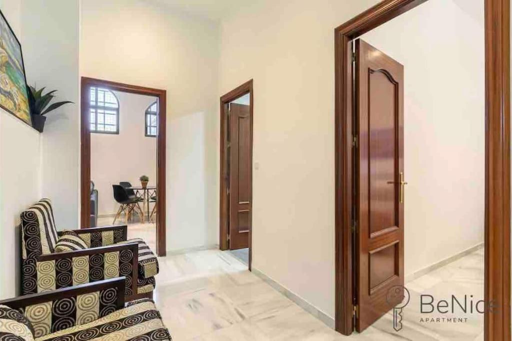 Luxury Apartamento Sevilla Centro -Triana Екстер'єр фото